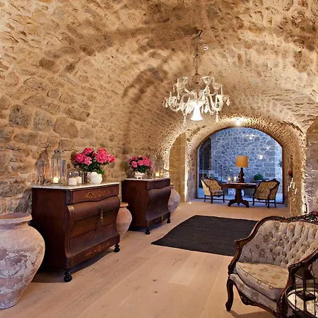 Hotel La Vella Farga 4*