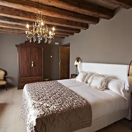 La Vella Farga Hotel Lladurs