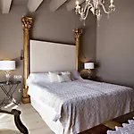 La Vella Farga Lladurs