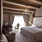 Hotel La Vella Farga 4*