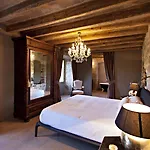 Hotel La Vella Farga Lladurs