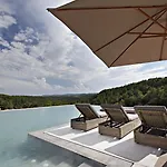 La Vella Farga 4* Lladurs