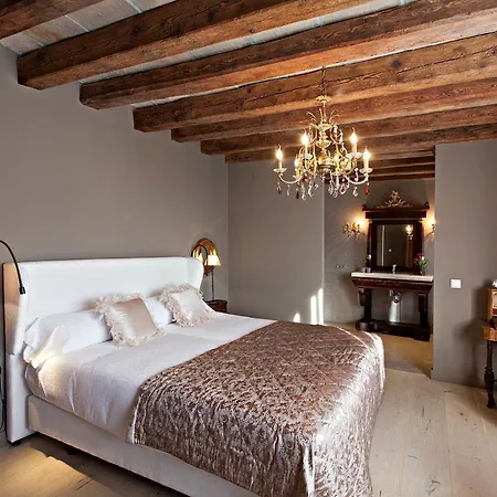 La Vella Farga Hotel Lladurs