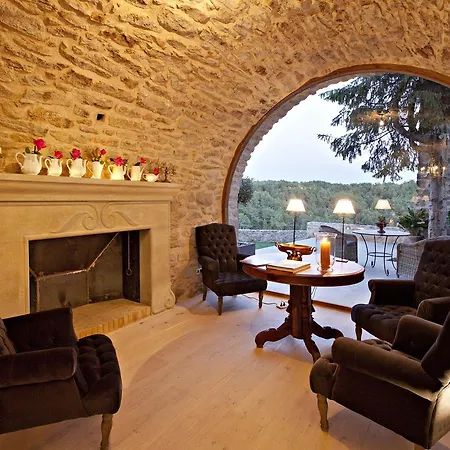 Hotel La Vella Farga 4*