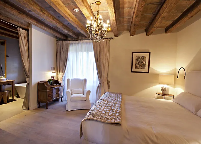 La Vella Farga فندق Lladurs
